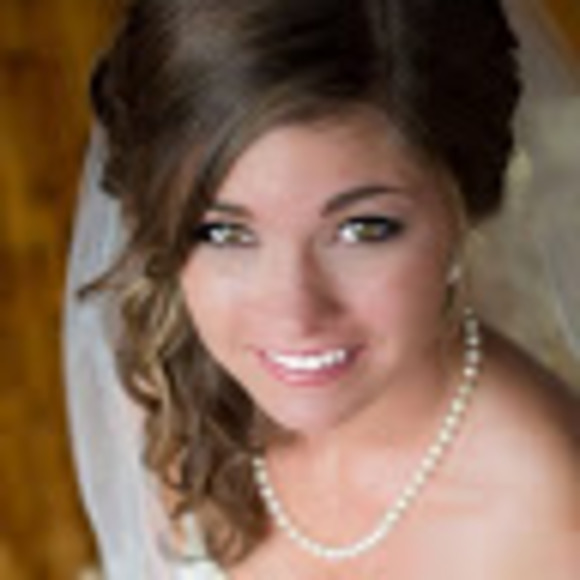 Meet your Posher, Audra - Picture 1 of 1